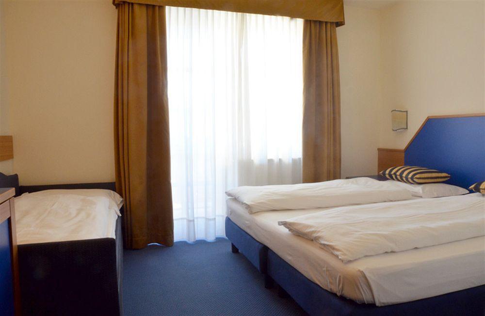 Alpholiday Dolomiti Wellness & Family Hotel ディマーロ エクステリア 写真