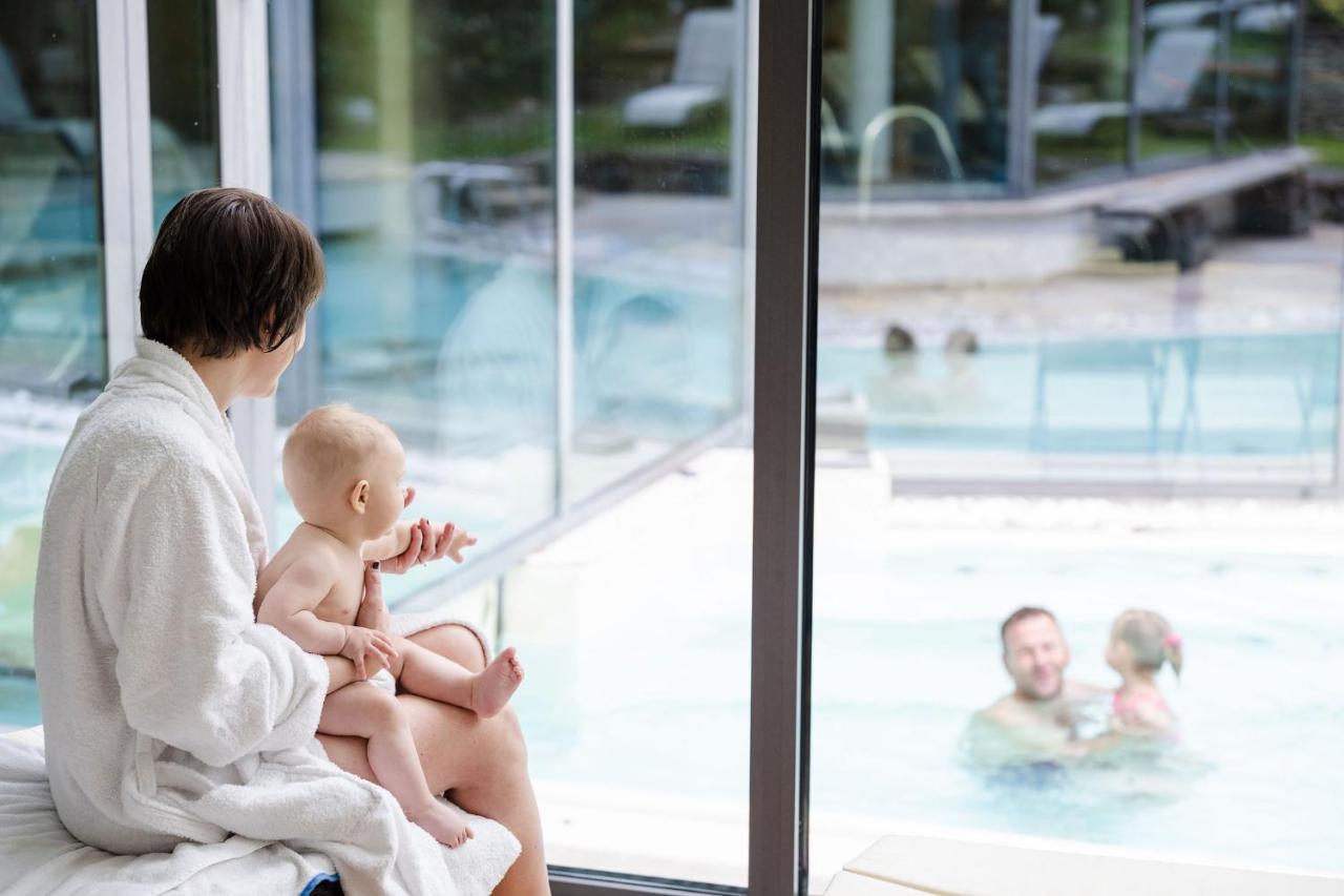 Alpholiday Dolomiti Wellness & Family Hotel ディマーロ エクステリア 写真