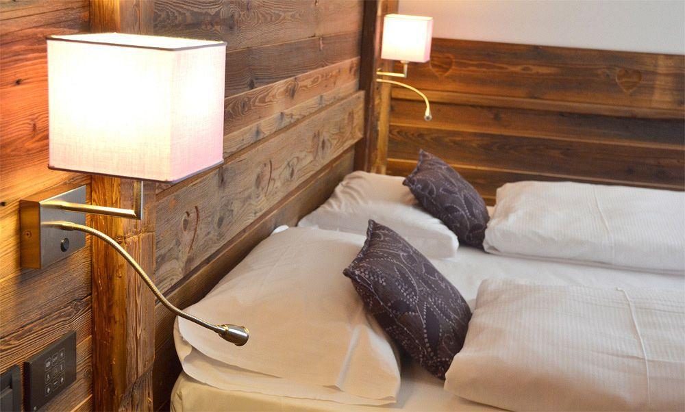 Alpholiday Dolomiti Wellness & Family Hotel ディマーロ エクステリア 写真