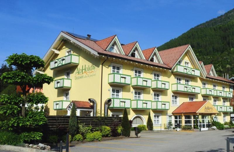 Alpholiday Dolomiti Wellness & Family Hotel ディマーロ エクステリア 写真